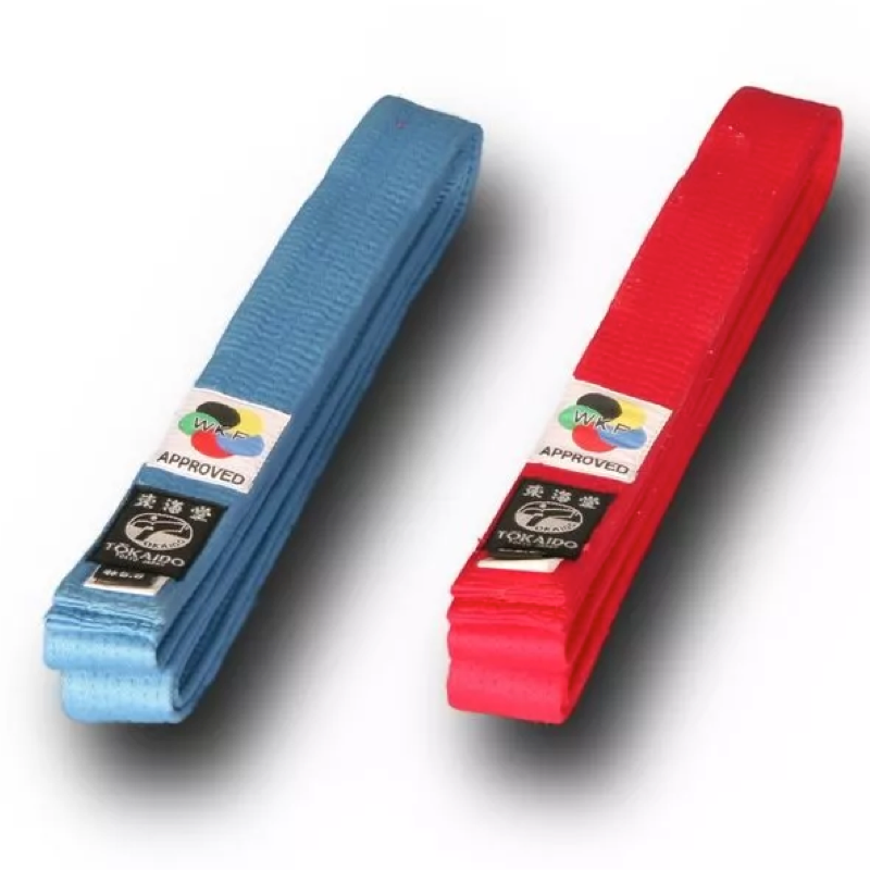wedstrijdbanden blauw en rood